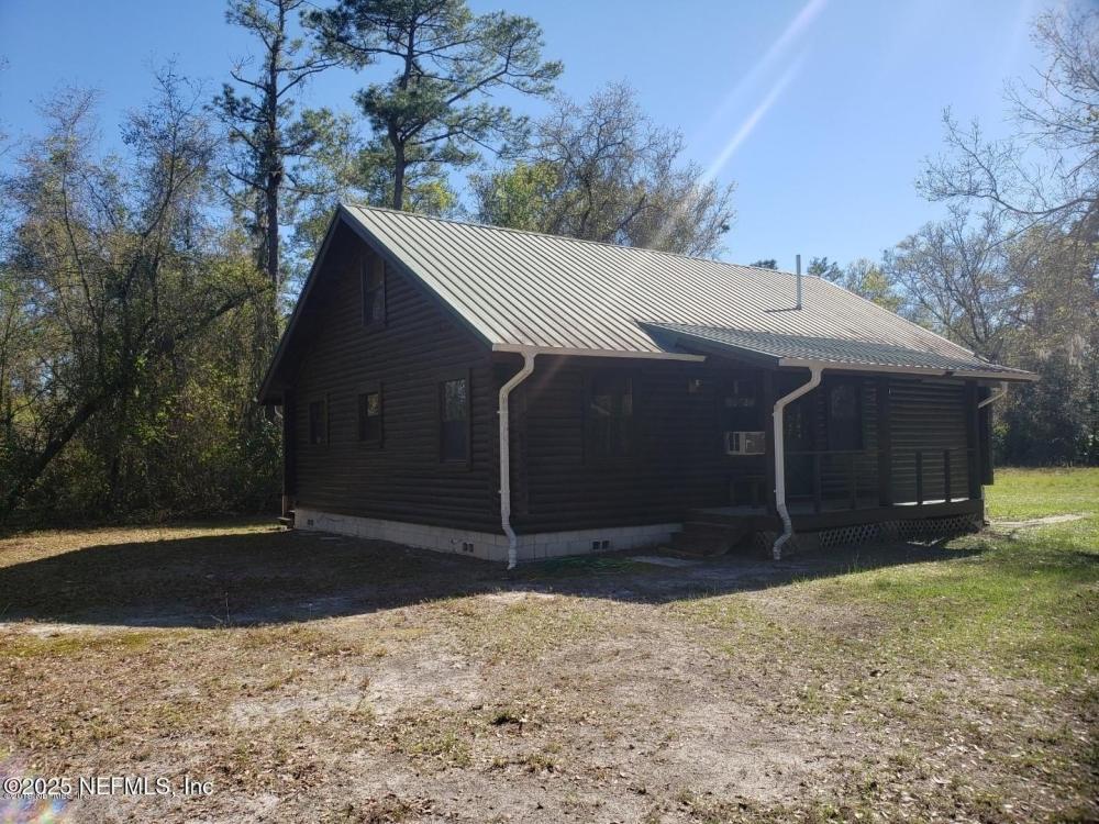 Currently Displayed Property Photo