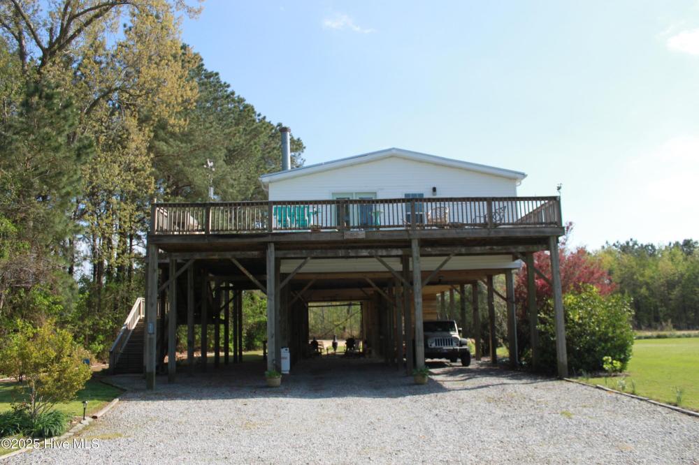 Currently Displayed Property Photo