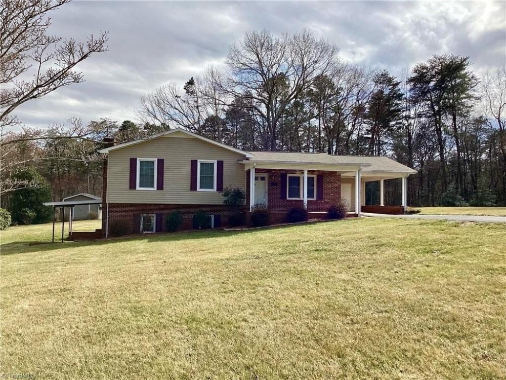 Currently Displayed Property Photo