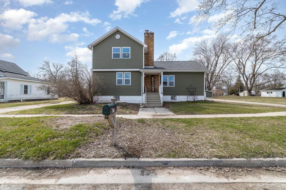 Currently Displayed Property Photo
