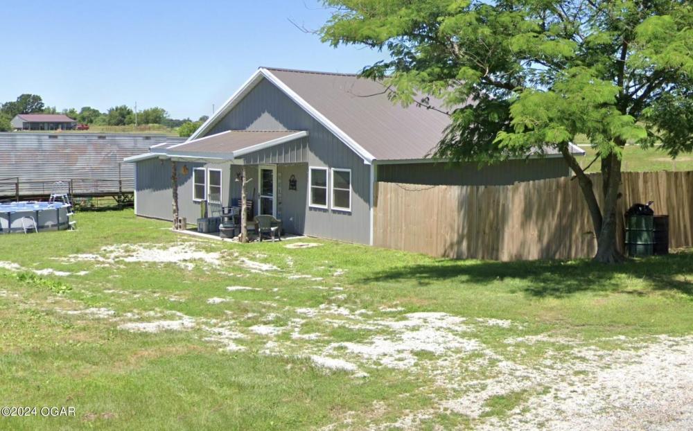 Currently Displayed Property Photo