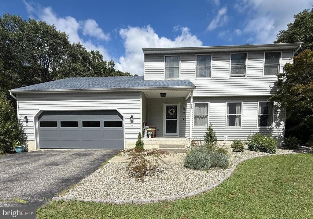 Currently Displayed Property Photo