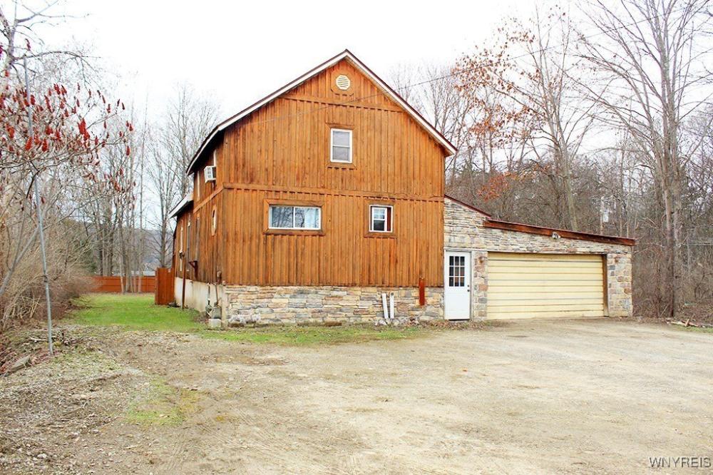 Currently Displayed Property Photo