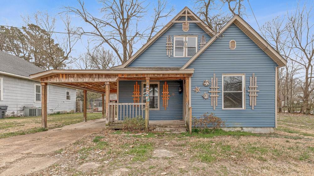 Currently Displayed Property Photo