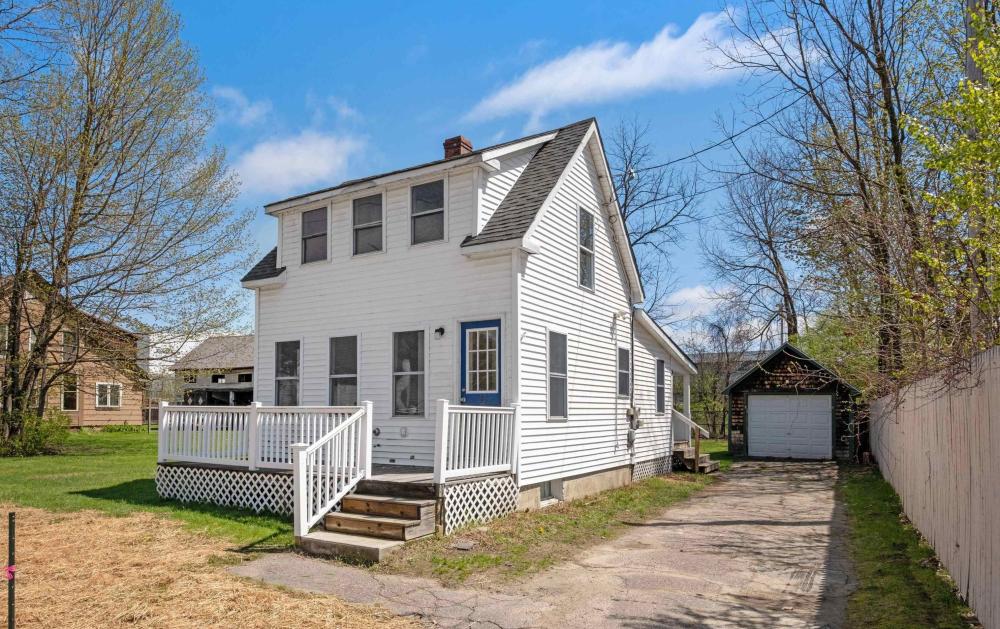 Currently Displayed Property Photo