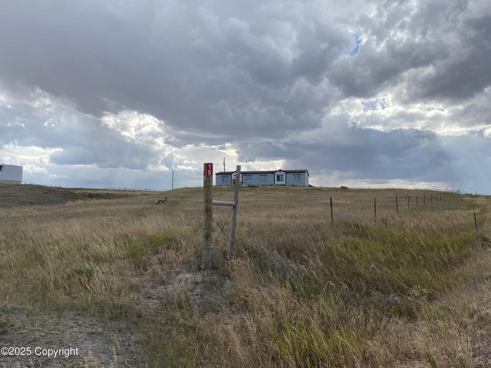 Currently Displayed Property Photo