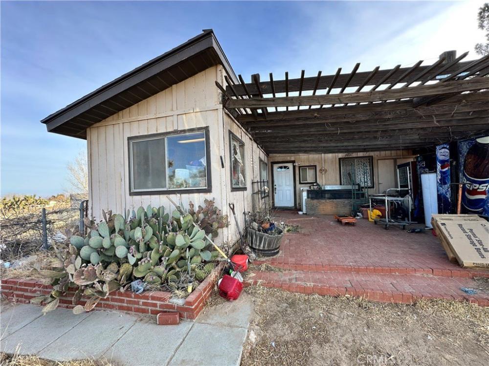 Currently Displayed Property Photo