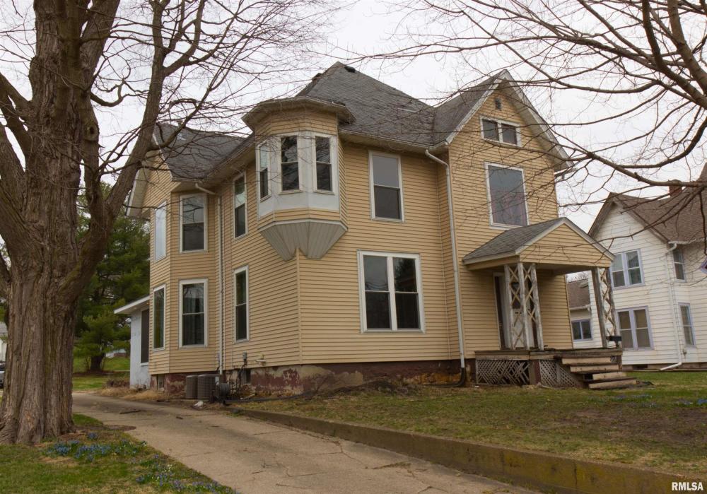 Currently Displayed Property Photo