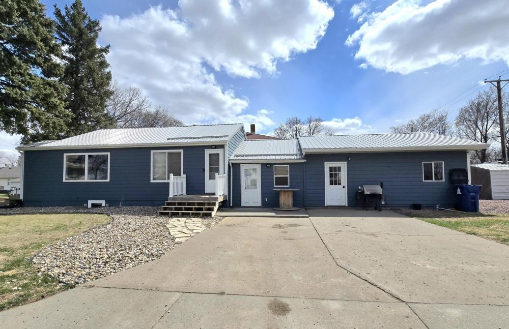 Currently Displayed Property Photo