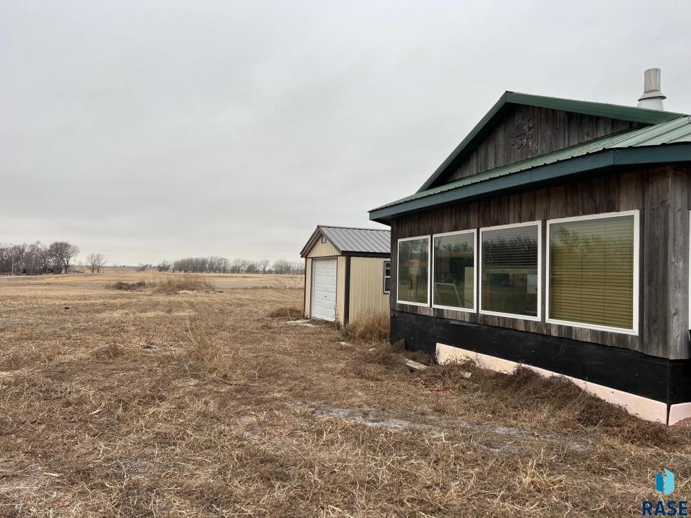 Currently Displayed Property Photo
