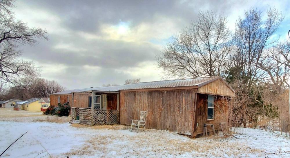 Currently Displayed Property Photo