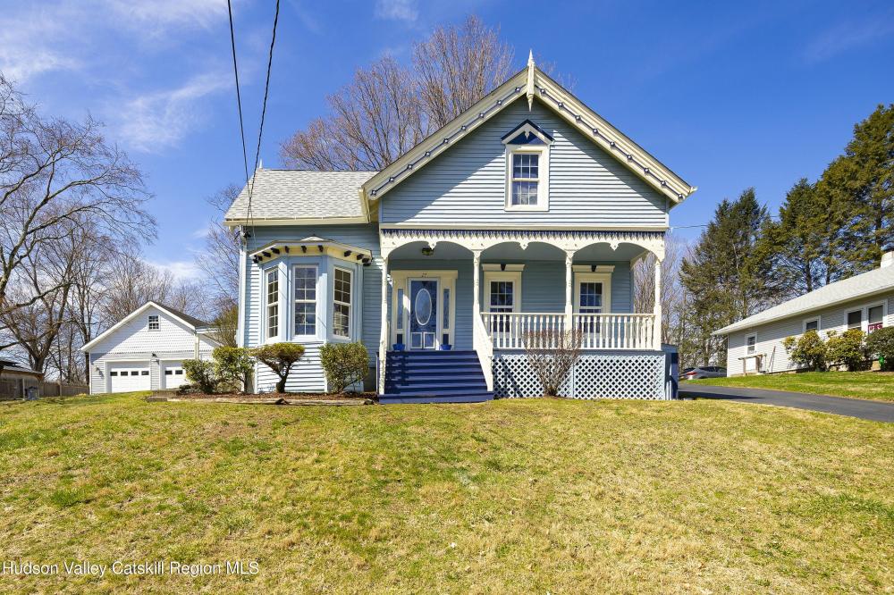 Currently Displayed Property Photo