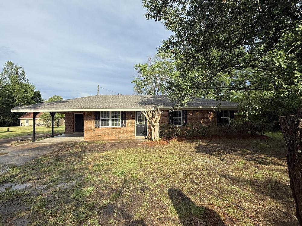 Currently Displayed Property Photo