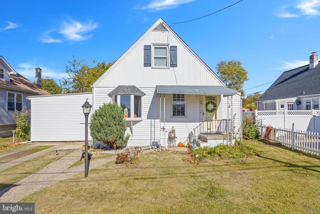 Currently Displayed Property Photo