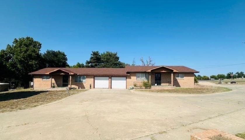 Currently Displayed Property Photo