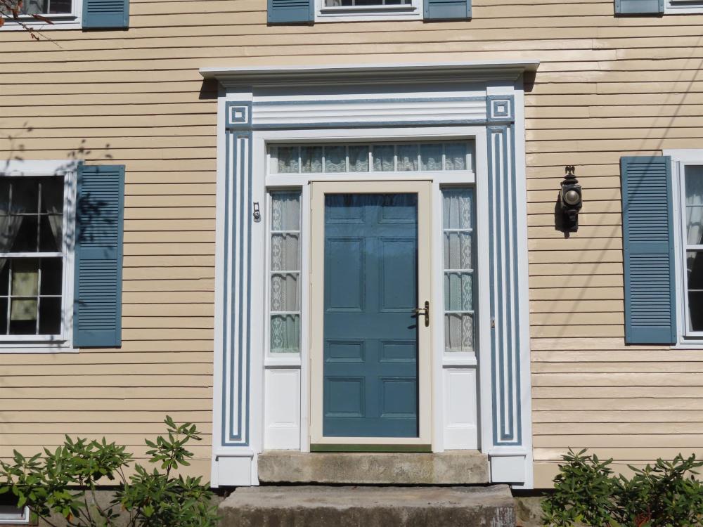 Currently Displayed Property Photo