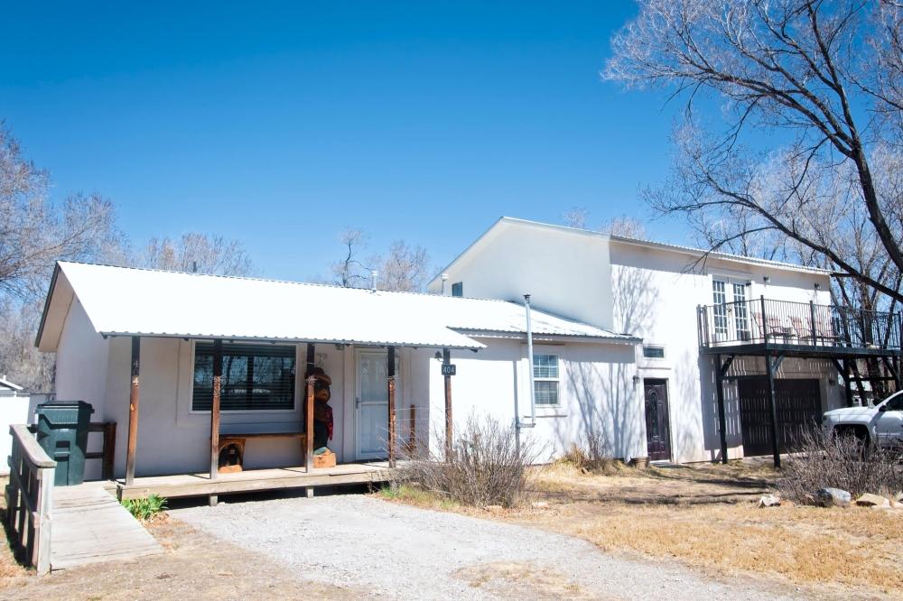 Currently Displayed Property Photo