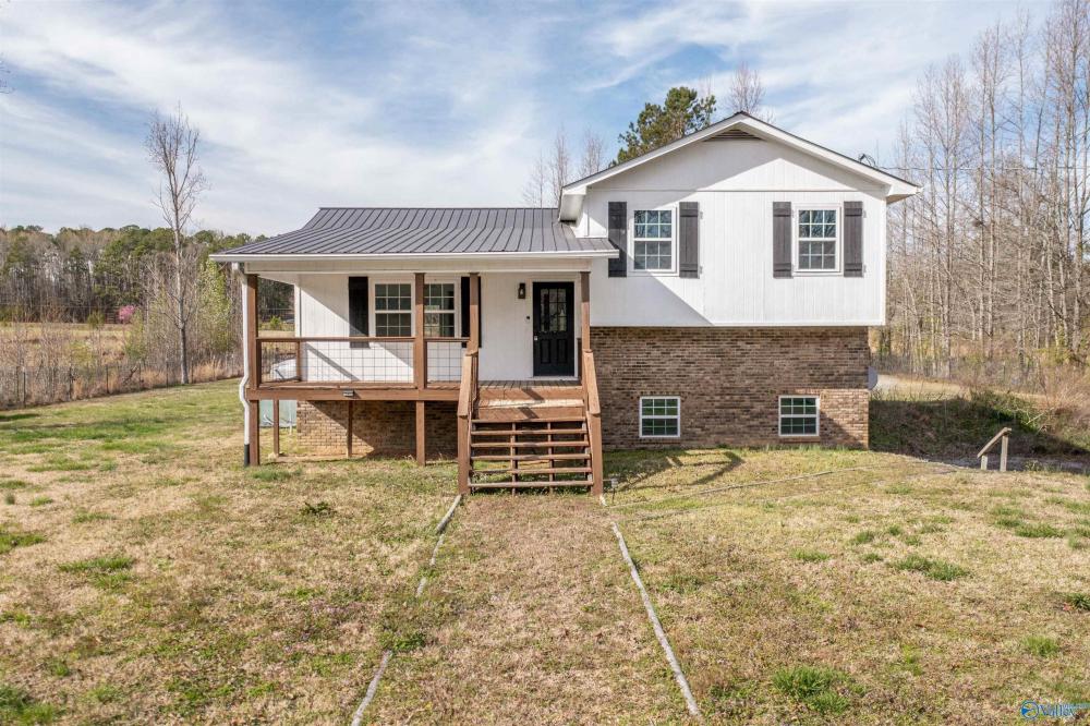Currently Displayed Property Photo
