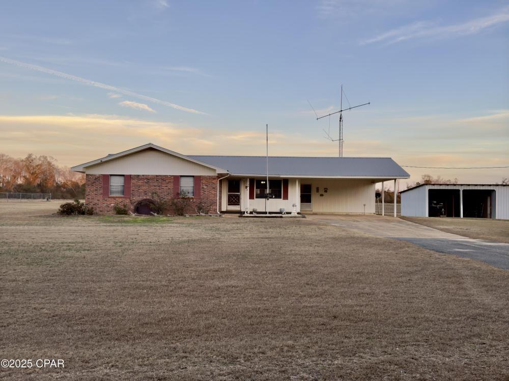Currently Displayed Property Photo