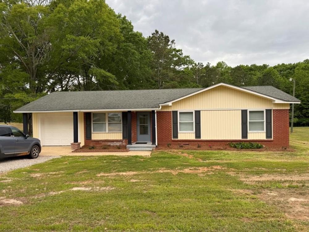 Currently Displayed Property Photo