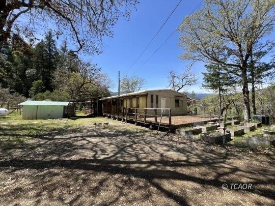 Currently Displayed Property Photo