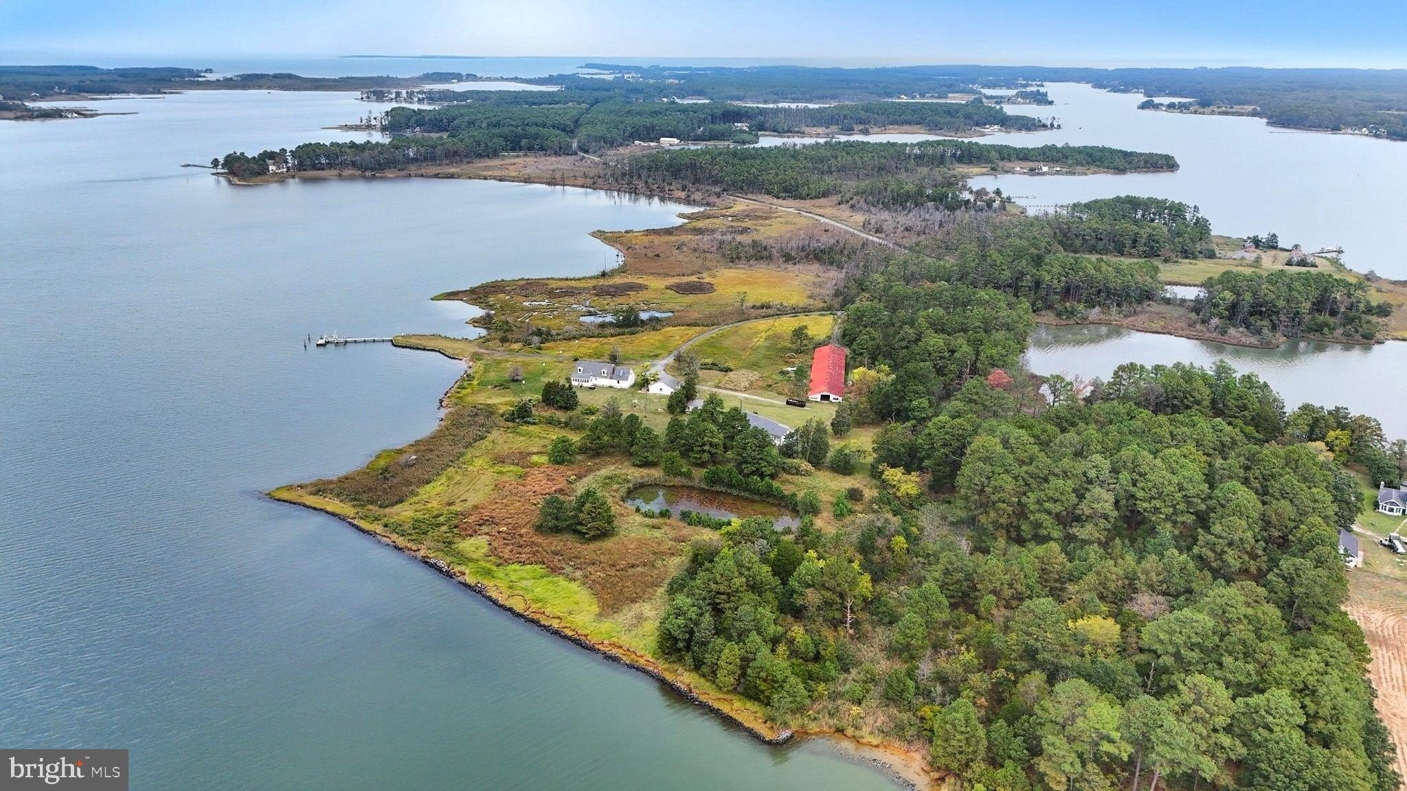 Currently Displayed Property Photo