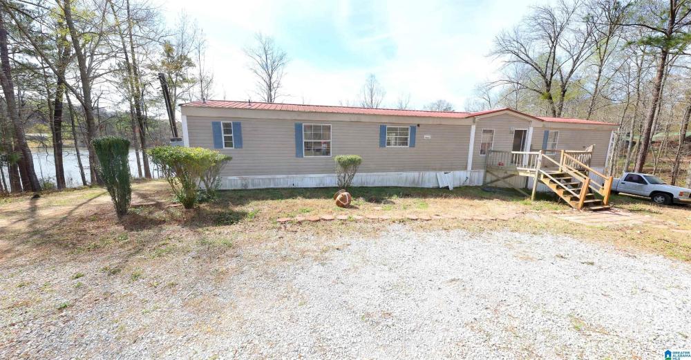 Currently Displayed Property Photo