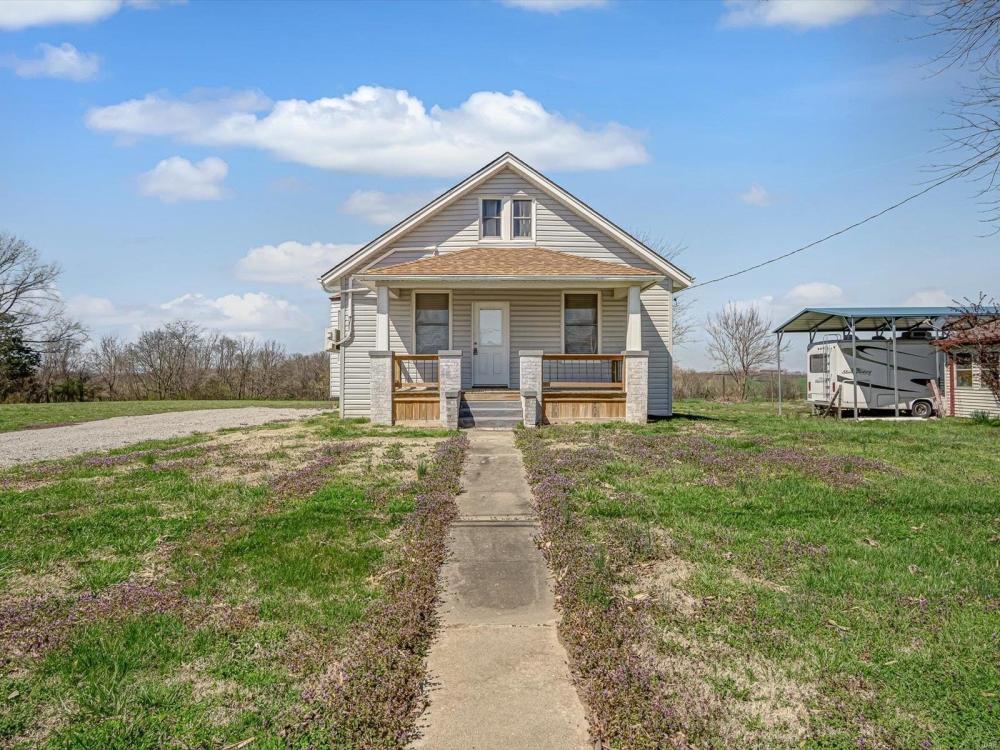 Currently Displayed Property Photo