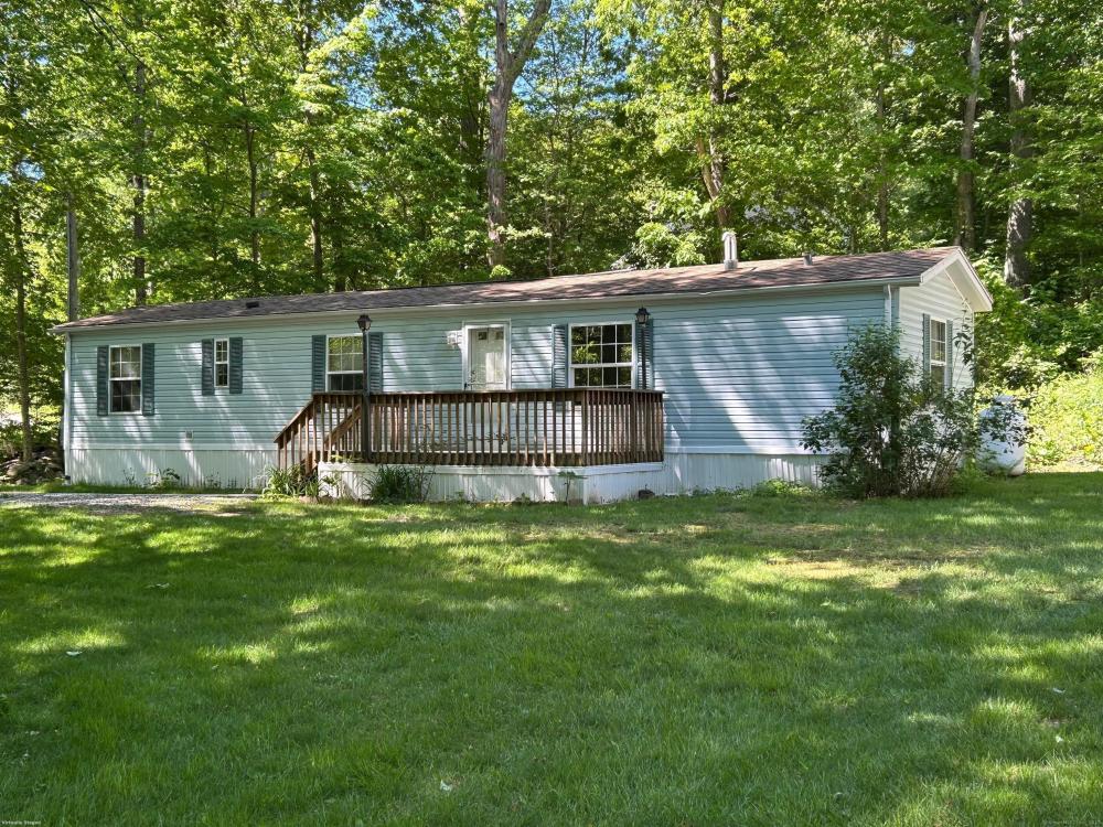 Currently Displayed Property Photo