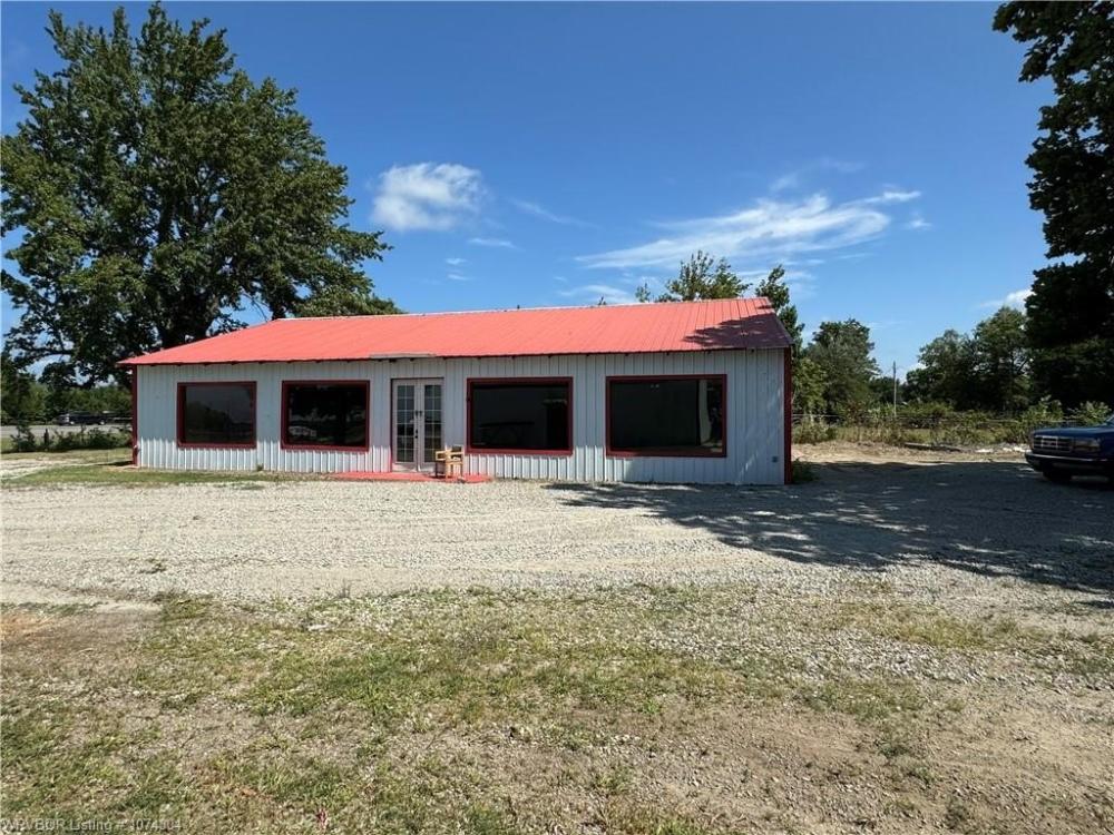 Currently Displayed Property Photo