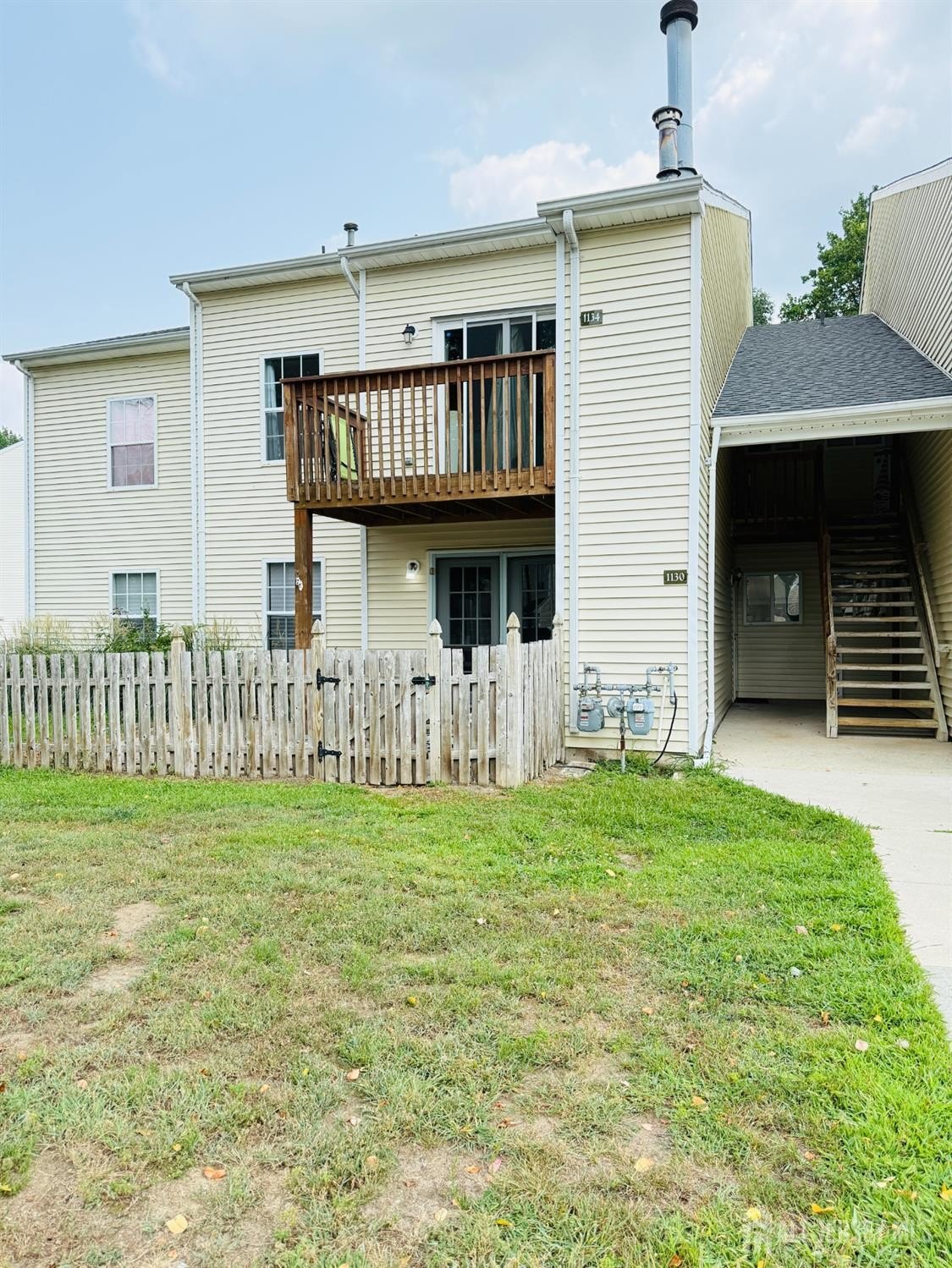 Currently Displayed Property Photo