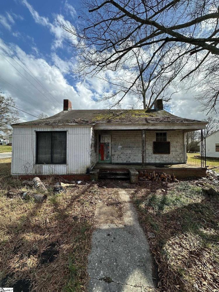 Currently Displayed Property Photo