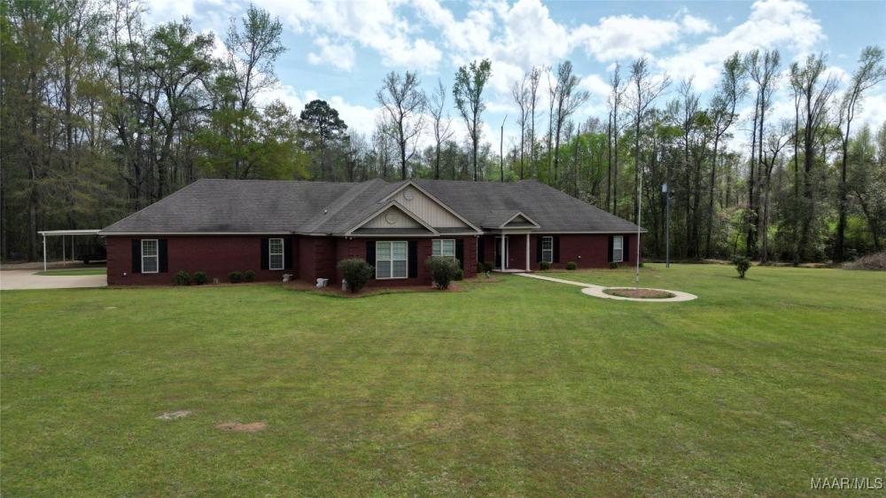 Currently Displayed Property Photo