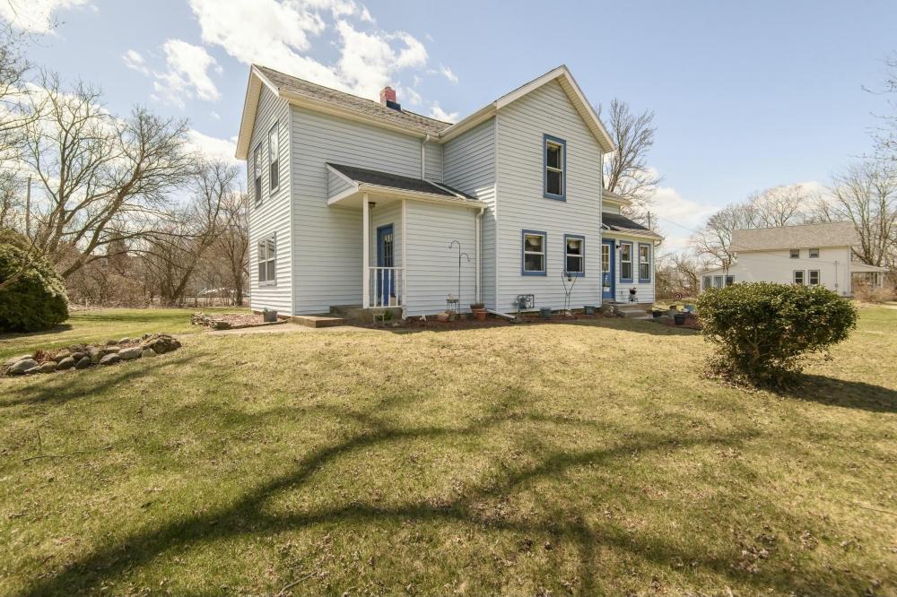 Currently Displayed Property Photo