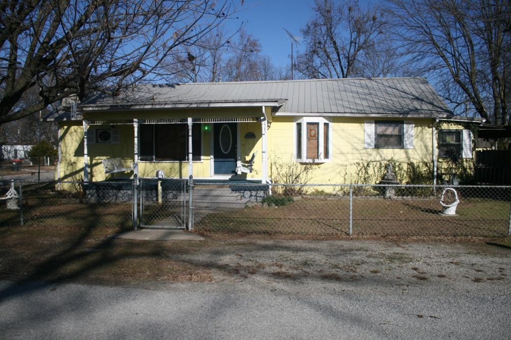 Currently Displayed Property Photo
