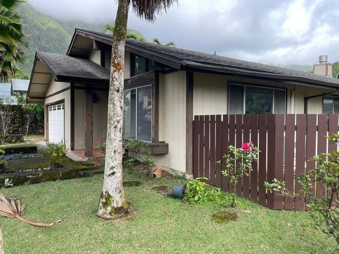 Currently Displayed Property Photo