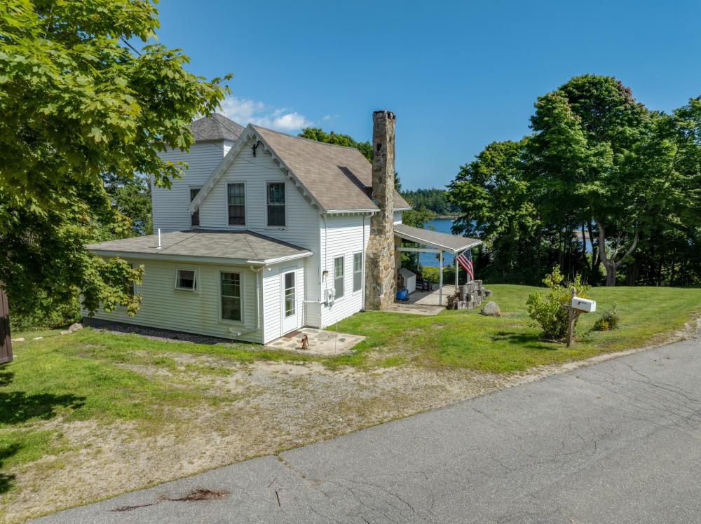Currently Displayed Property Photo