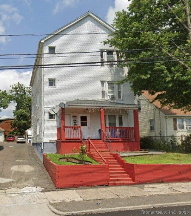 Currently Displayed Property Photo