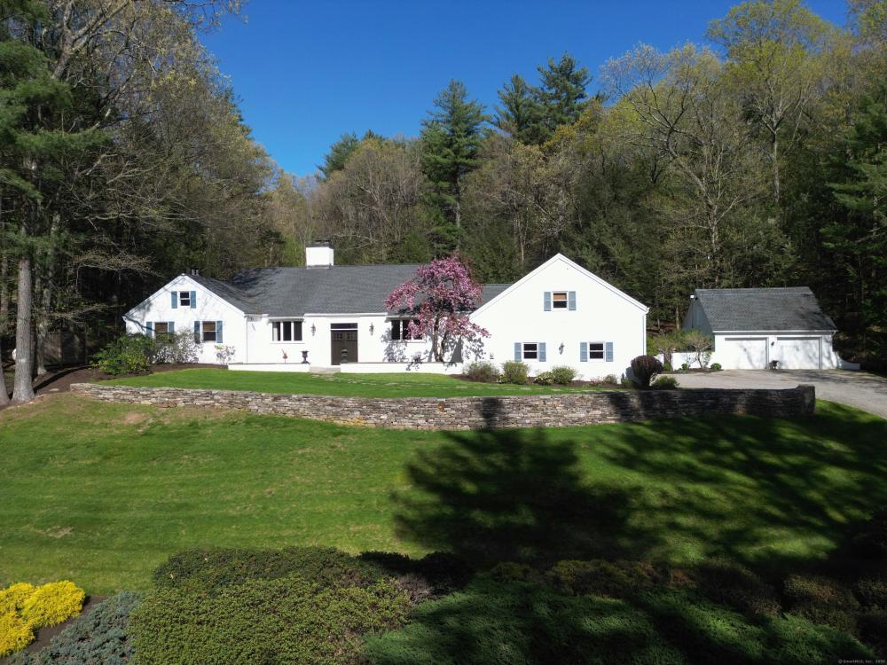 Currently Displayed Property Photo