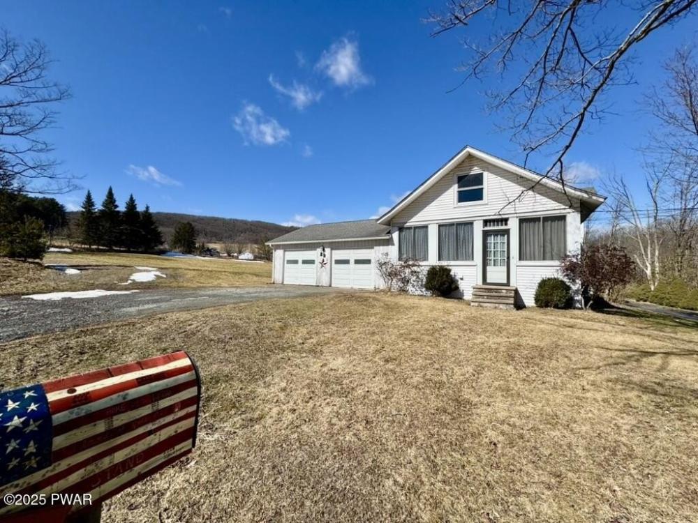 Currently Displayed Property Photo