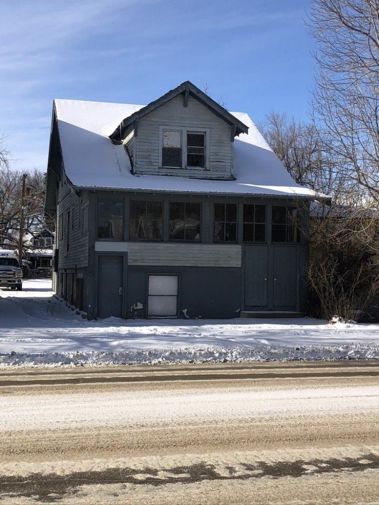 Currently Displayed Property Photo