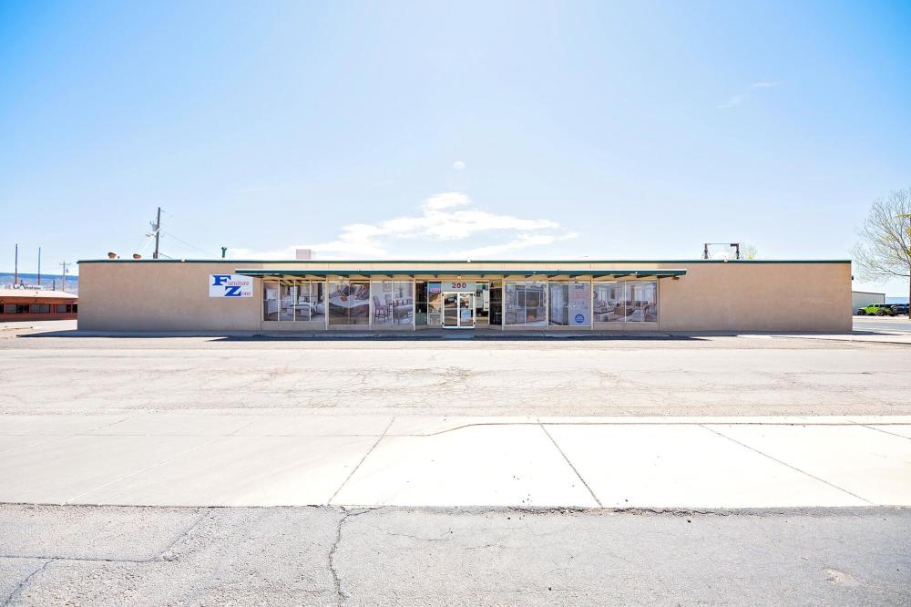 Currently Displayed Property Photo
