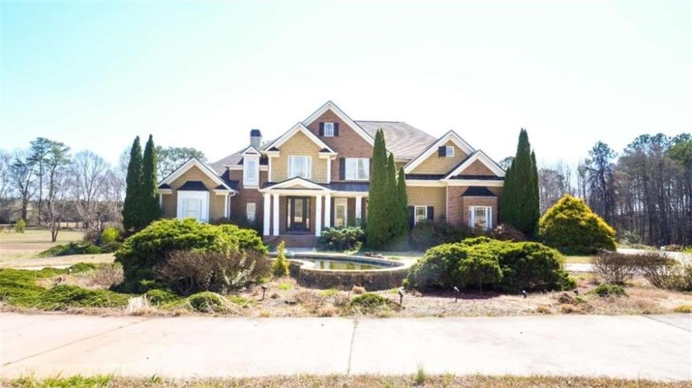 Currently Displayed Property Photo