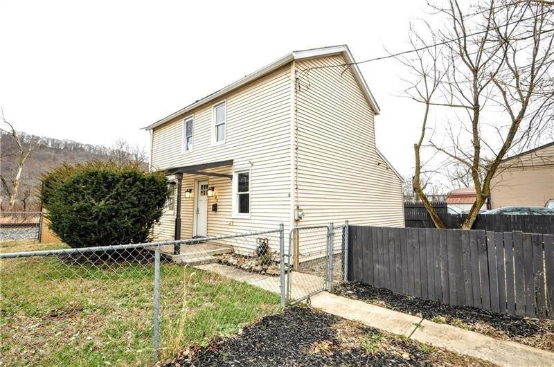 Currently Displayed Property Photo