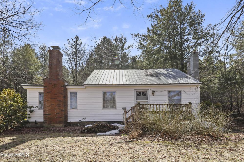 Currently Displayed Property Photo