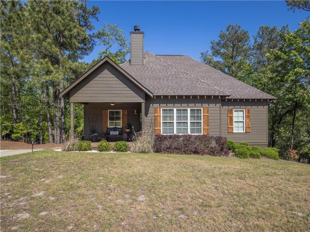 Currently Displayed Property Photo