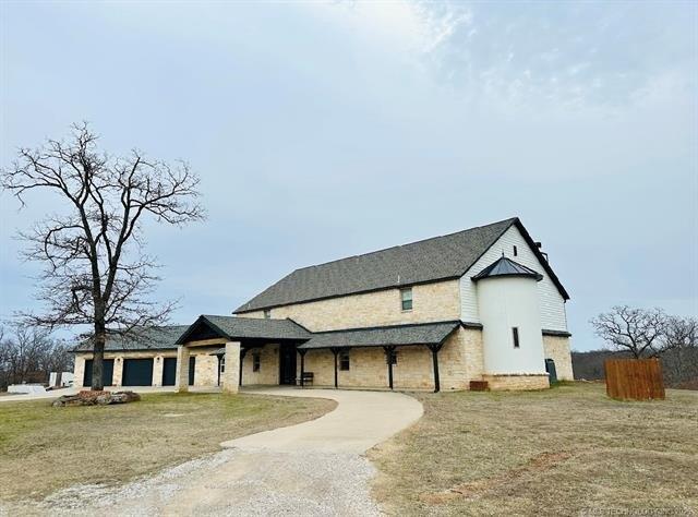Currently Displayed Property Photo