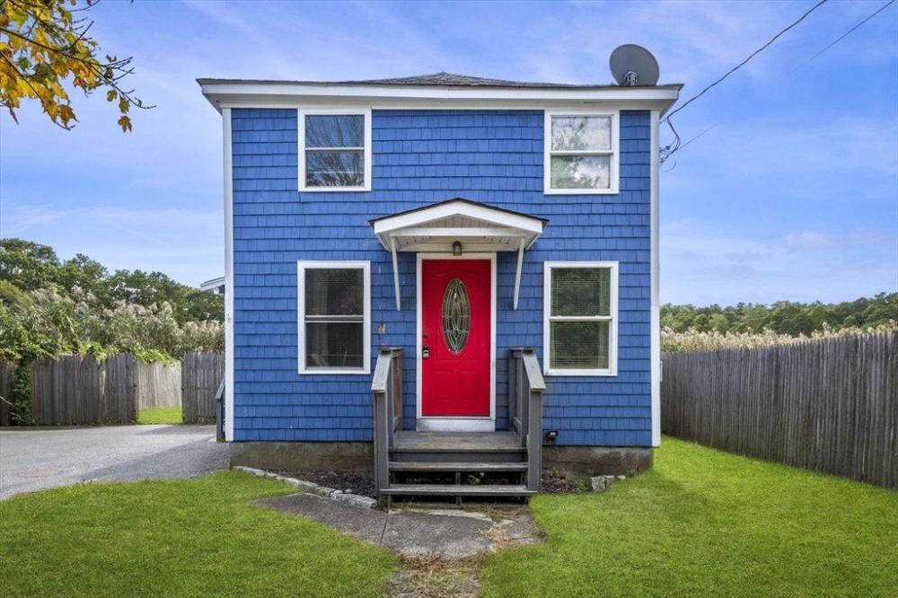 Currently Displayed Property Photo