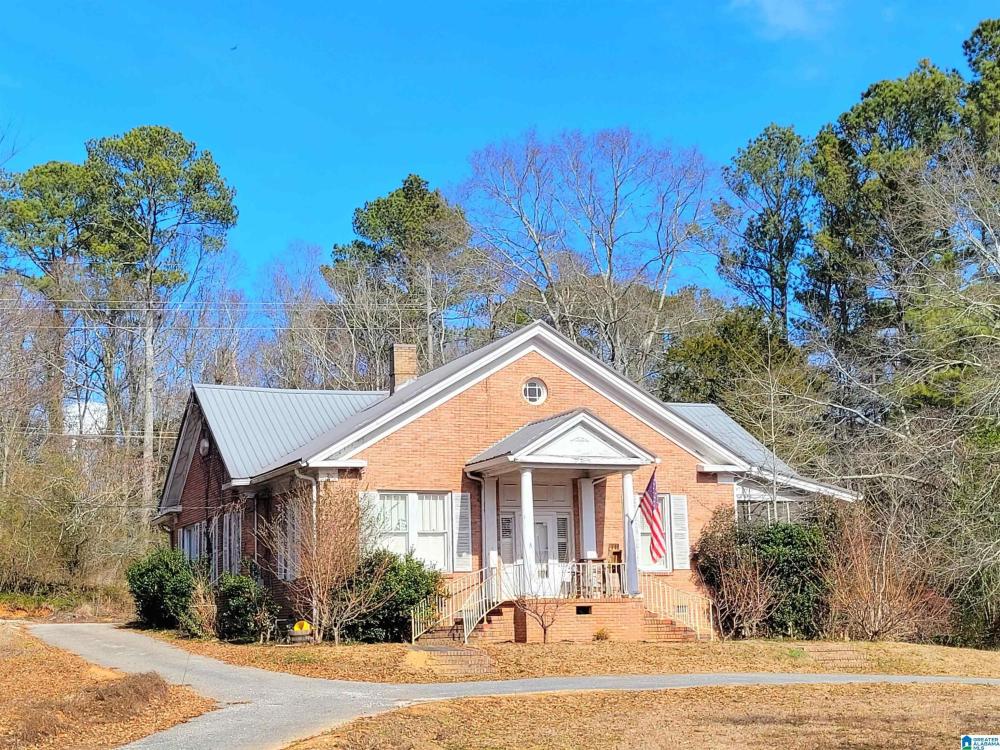 Currently Displayed Property Photo