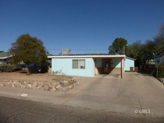 Currently Displayed Property Photo